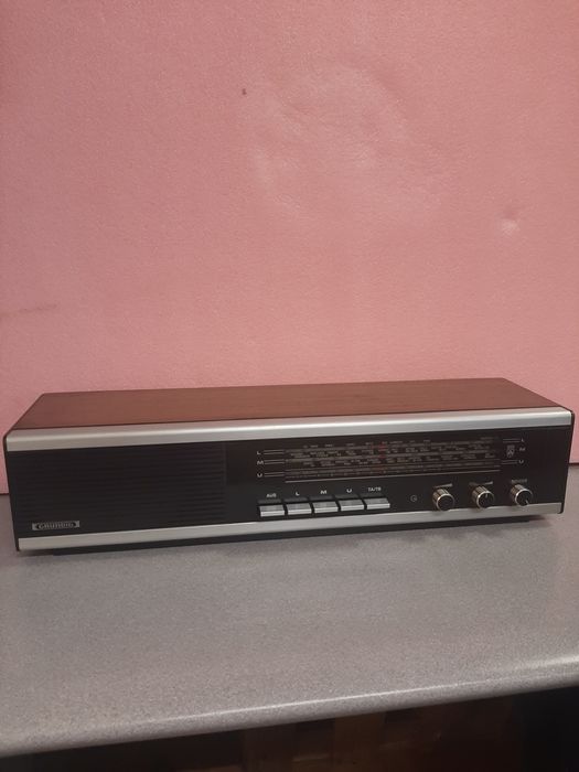 Rádio grundig type rf450