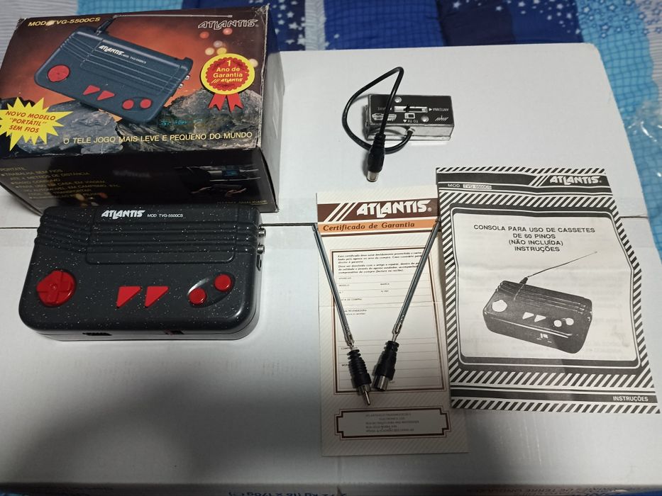 Consola de jogos portátil retro