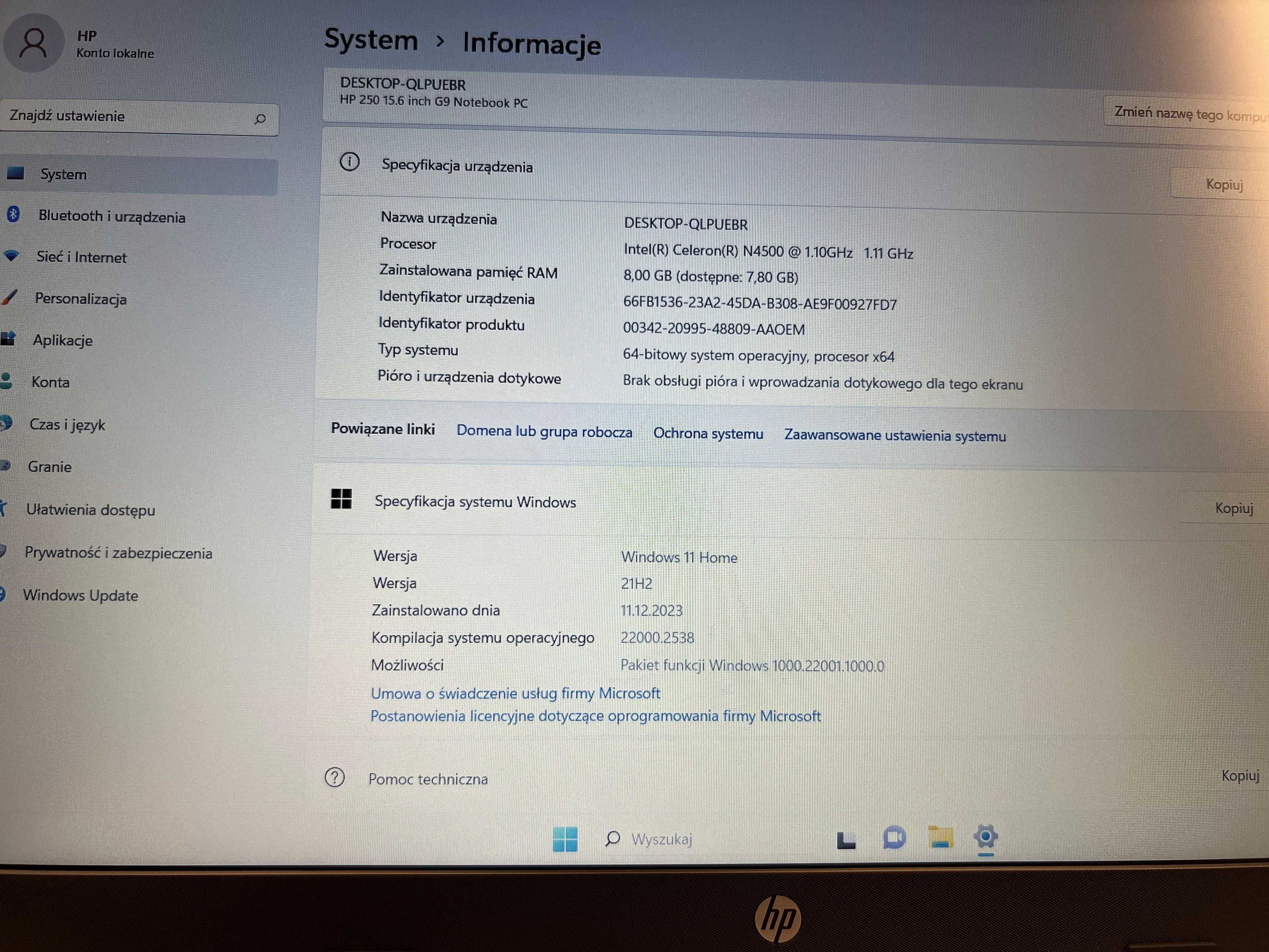 Laptop HP 250 G9 / 15.6" / 8 GB / SSD 256 GB / NOWY