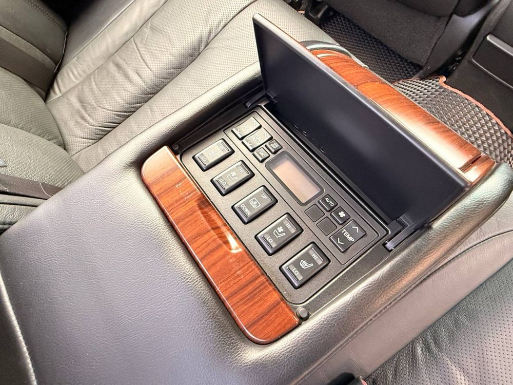 Продам автомобіль в чудовому стані Nissan Teana