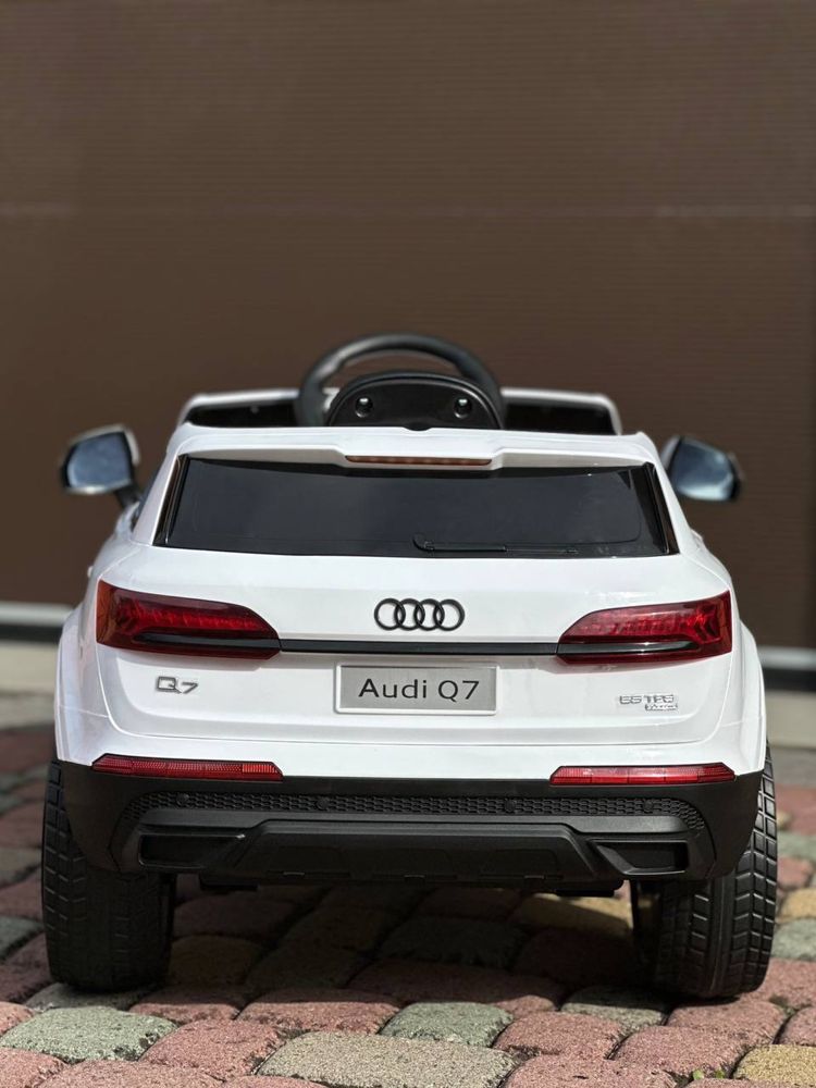 Авто на акумуляторі Детский електромобіль Audi Q7 Ауді Q7 Дитячий