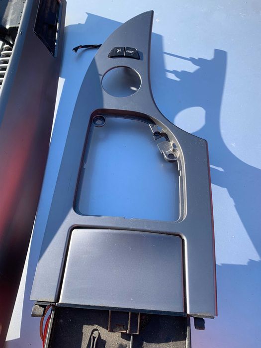 Bmw 5 e60 e61 przed lift listwy dekory wnętrza komplet Europa + gałka