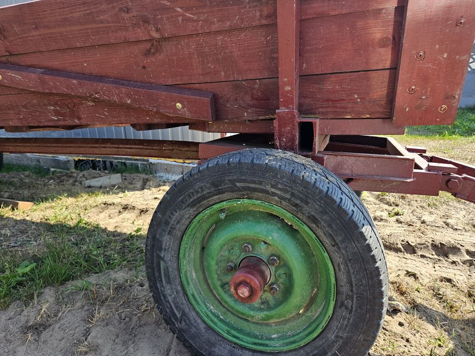 Fura wóz do ciągnika