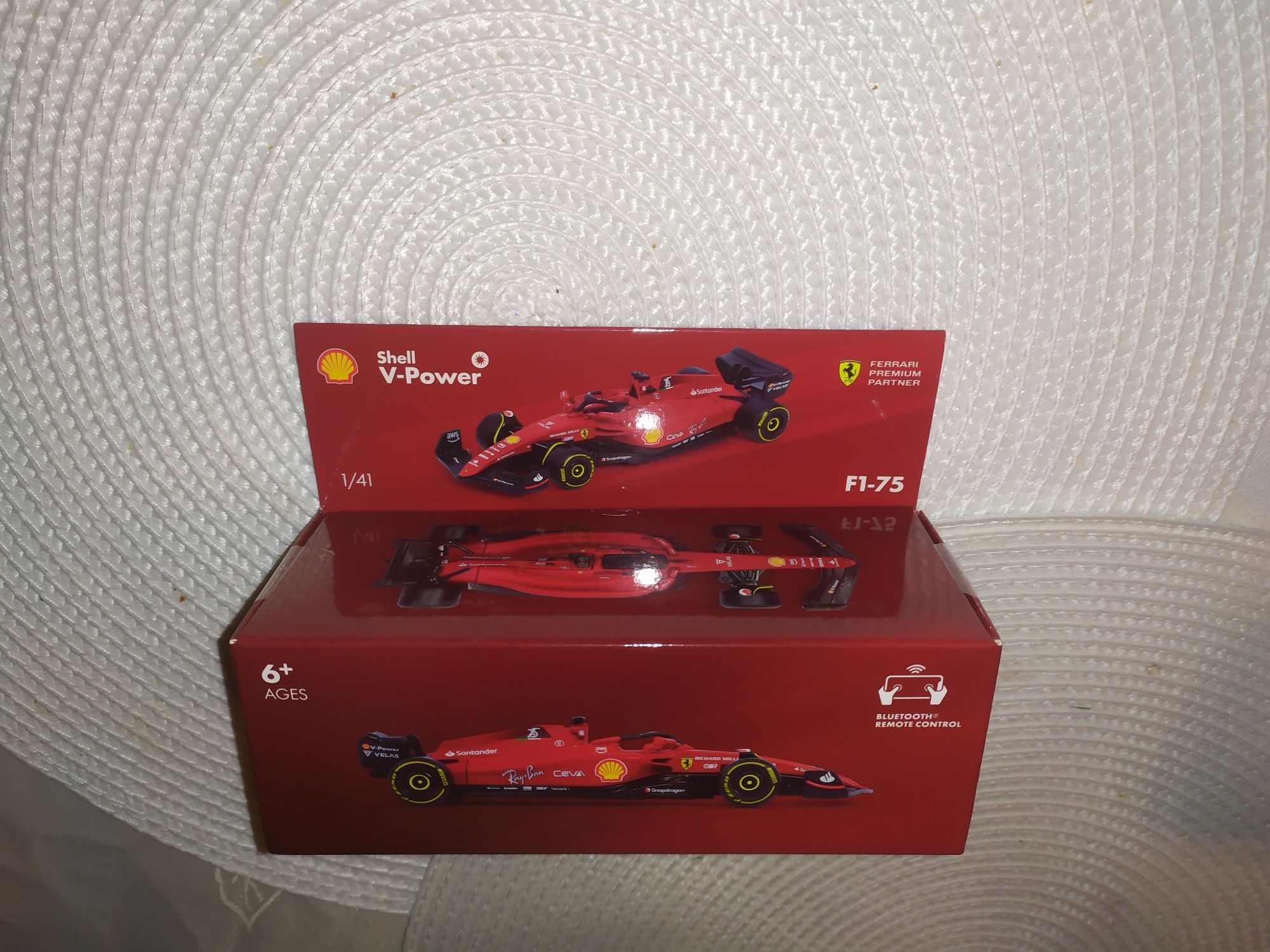 Auto Shell Ferrari F1-75 nowe