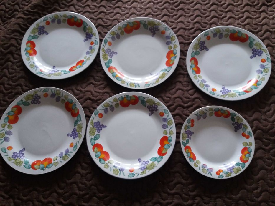 Saladeira, Pratos, loiça antiga, impecável