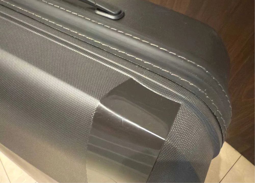 Walizka duża na kółkach Epic Phantom SL wózek 4-kołowy 76 cm