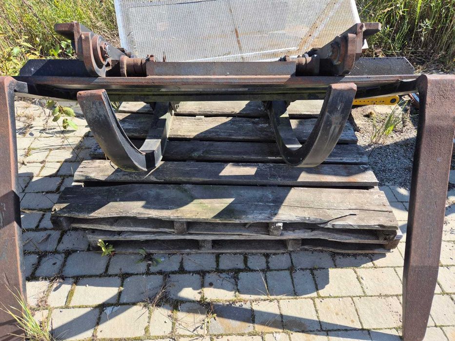 Hydrauliczny chwytak do drewna