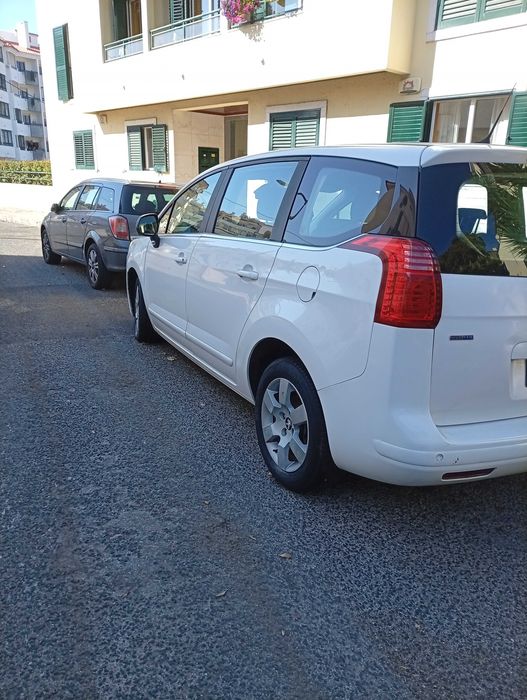 Vendo . Peugeot 5008