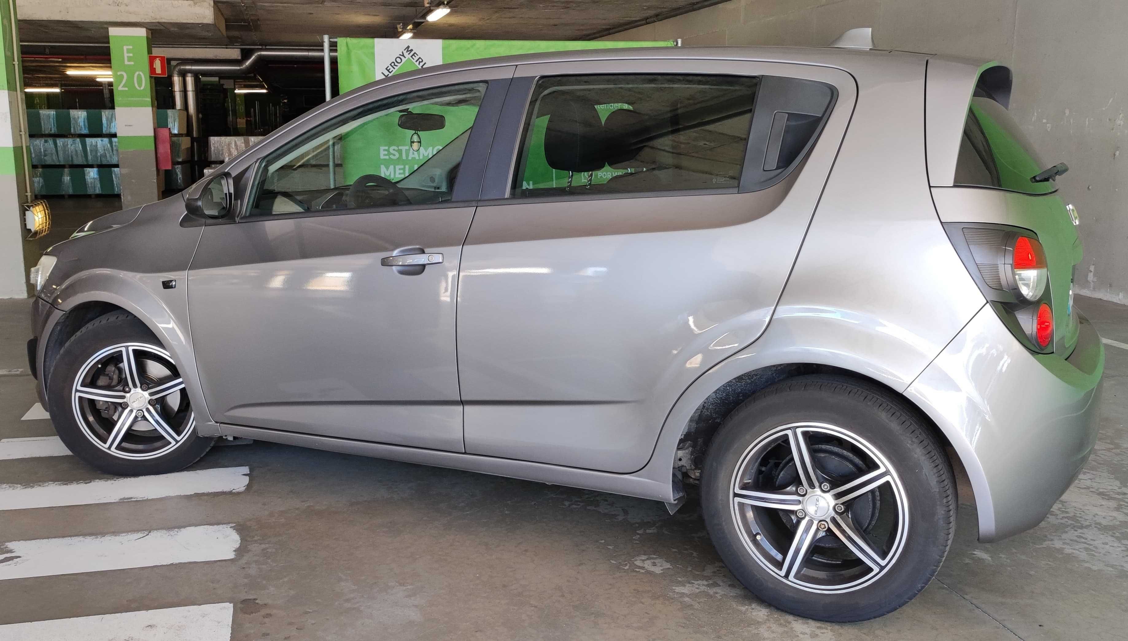 Chevrolet Aveo 2 SONIC Diesel 2012