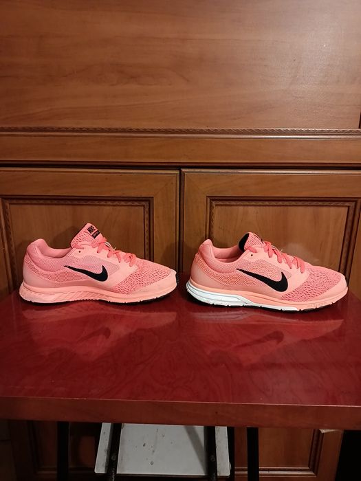 Взуття, кросівки Nike