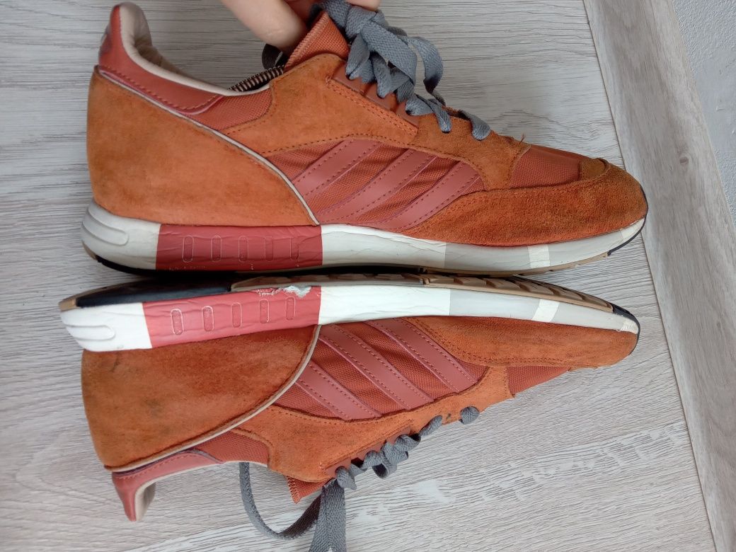 Buty Adidas Boston Super Fox r.43 1/3