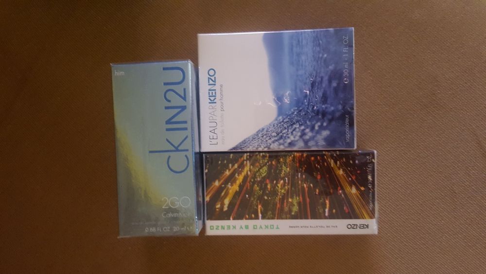 Perfumes de homem originais e selados.