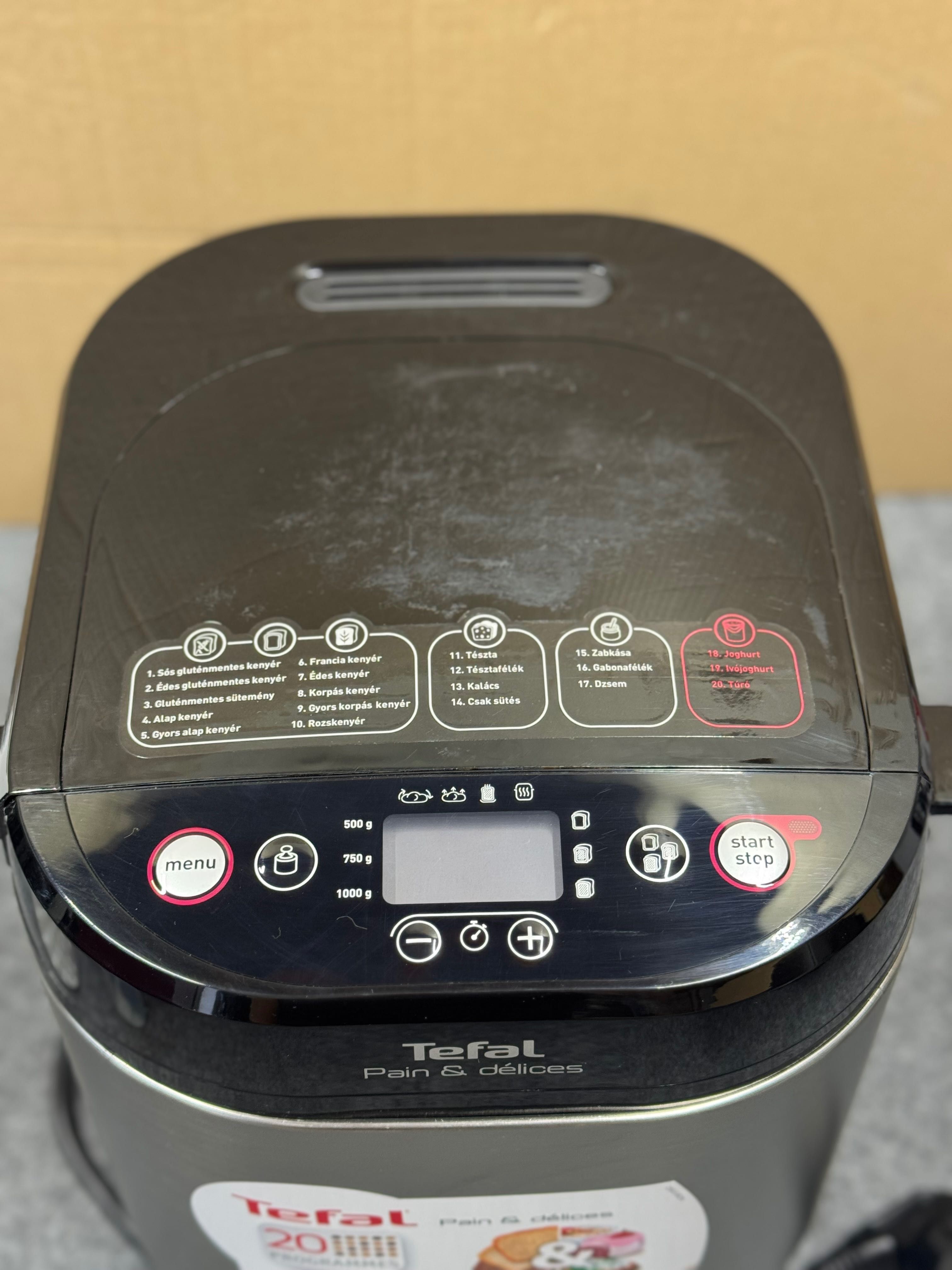 Wypiekacz do chleba Tefal srebny 700W
