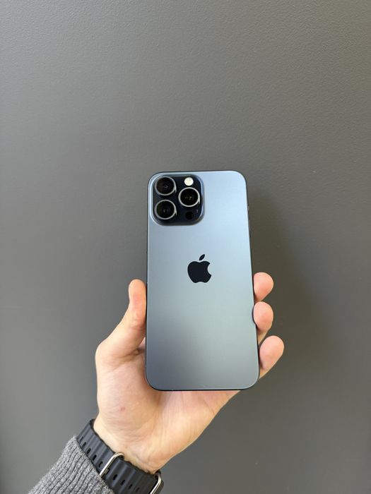 Б/у iPhone 15 Pro Max 256Gb Blue