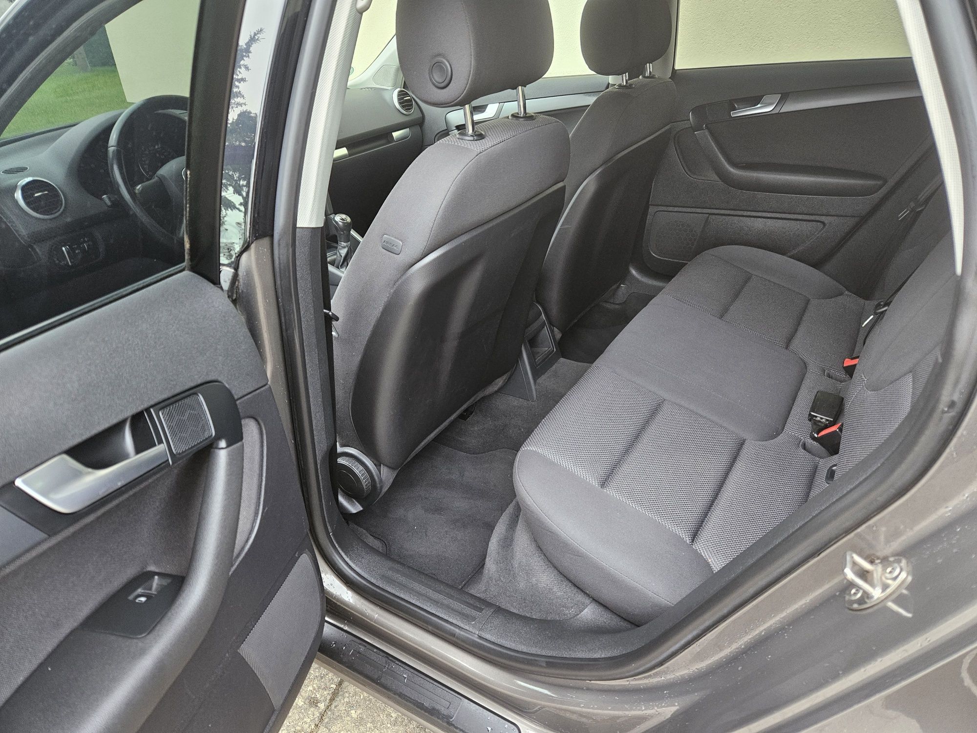 Audi A3 1.6 benzyna 102 KM 2010r