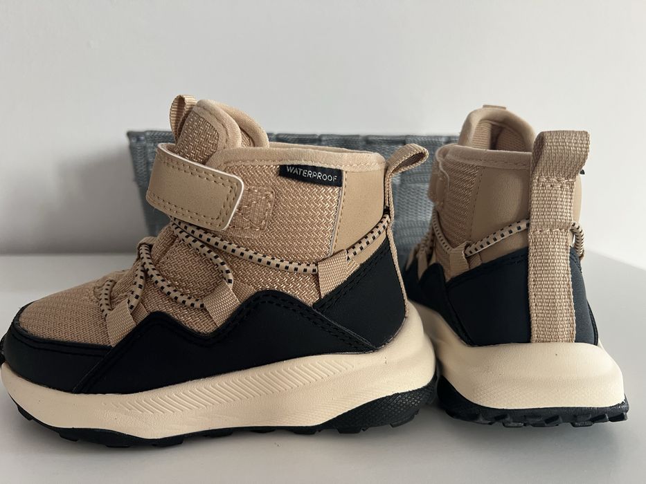 Zimowe buciki dziecięce