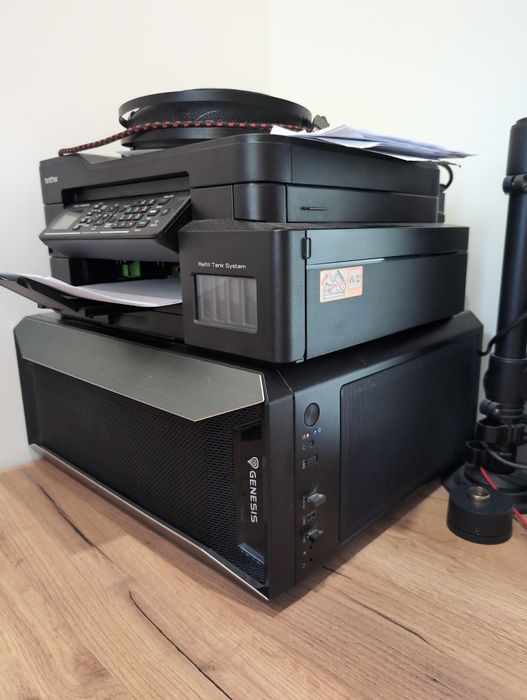 komputer stacjonarny ryzen 7 5700G 32GB RAM grafika AMD Radeon RX 6600
