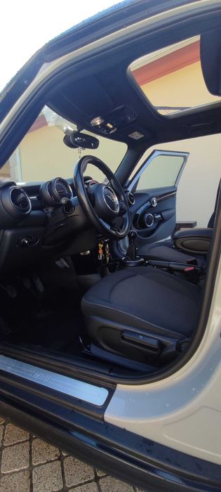 Mini Cooper D , como NOVO!!!