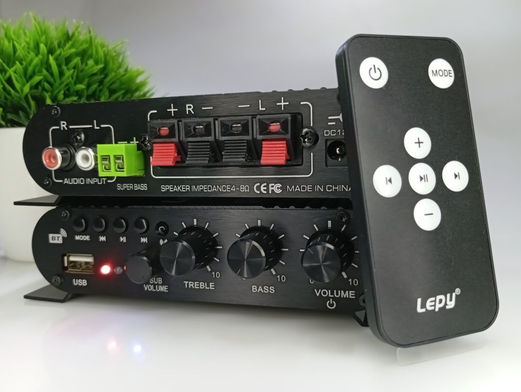 Автомобильный аудио усилитель Lepy LP-838 USB Bluetooth 12 В