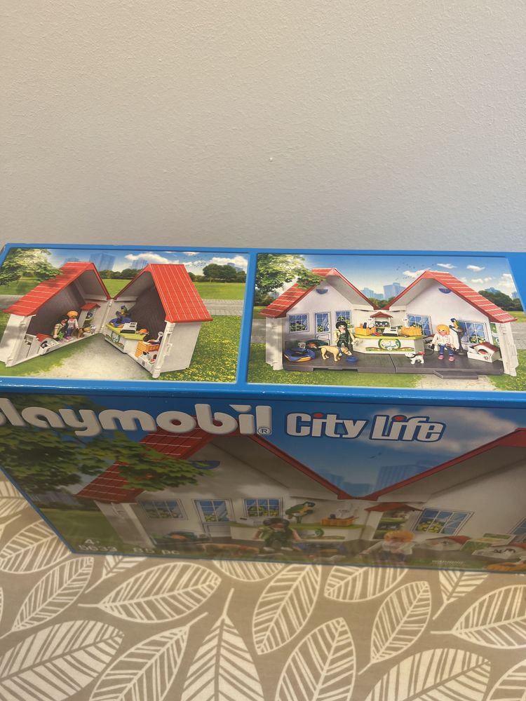 Domek Playmobile City Life 5633