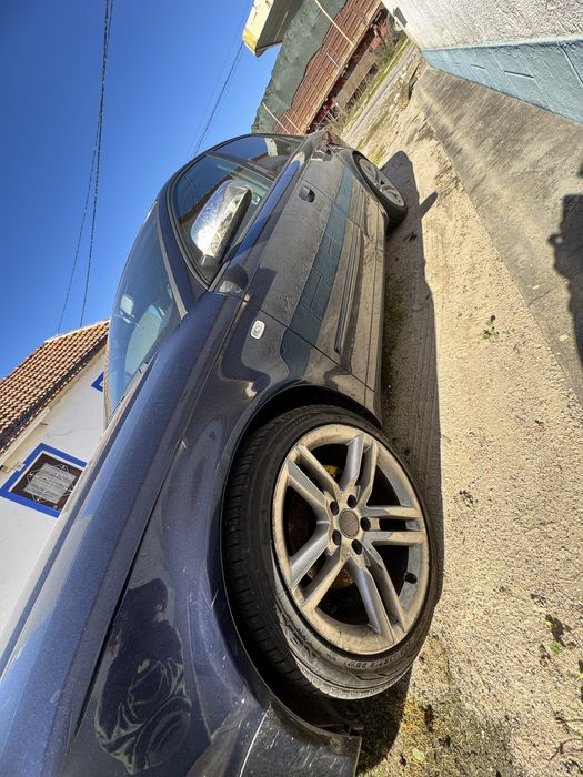 Vendo AudiA4 b7 2.0 tdi
