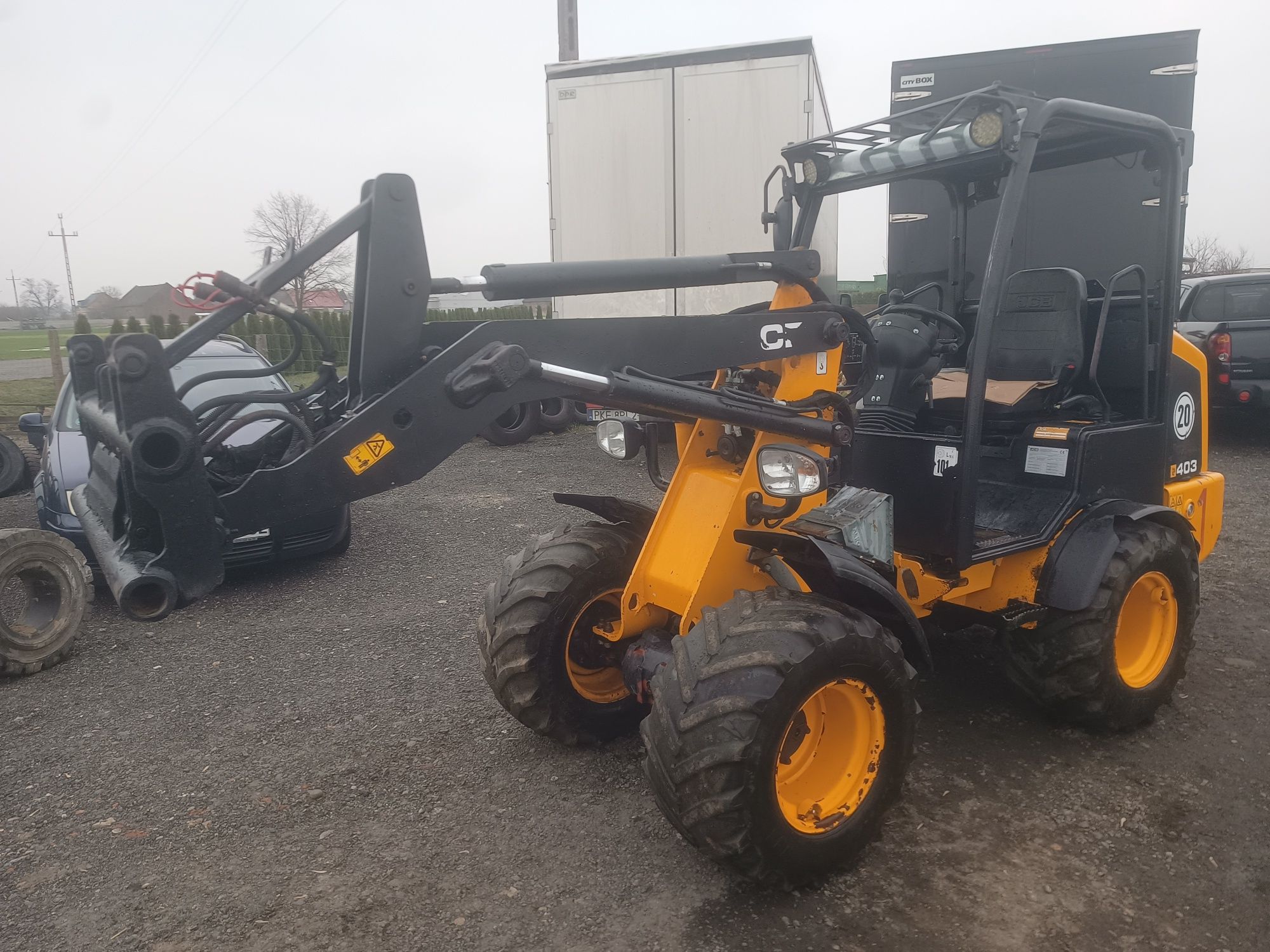 Miniladowarka JCB 403 rok 2018 euroramka ładowarka