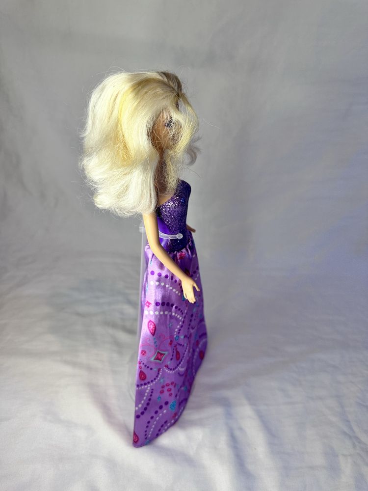 Lalka Barbie z filmiku Barbie Mariposa and The Fairy Princess Catania