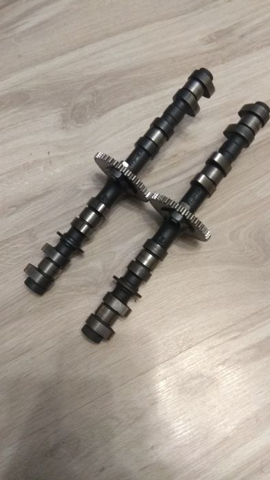 Распредвалы на мотоцикл Honda CB 400