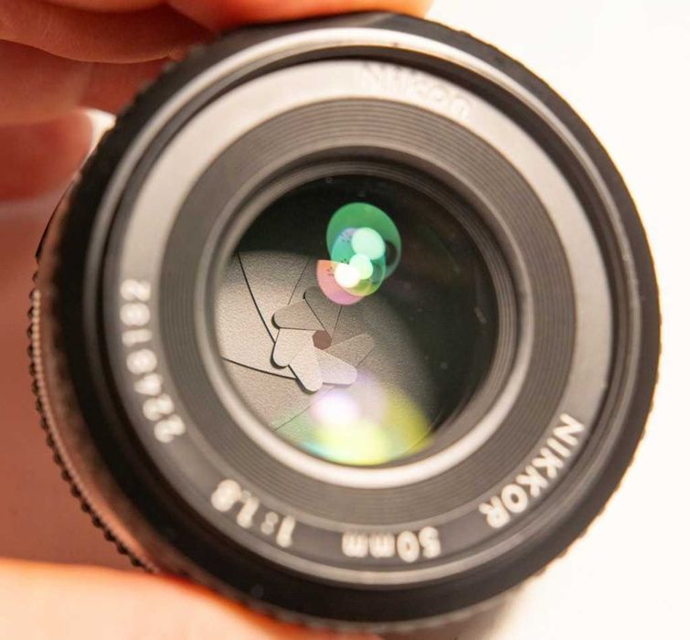Nikkor 50mm f/1.8 AI-S "Pancake"