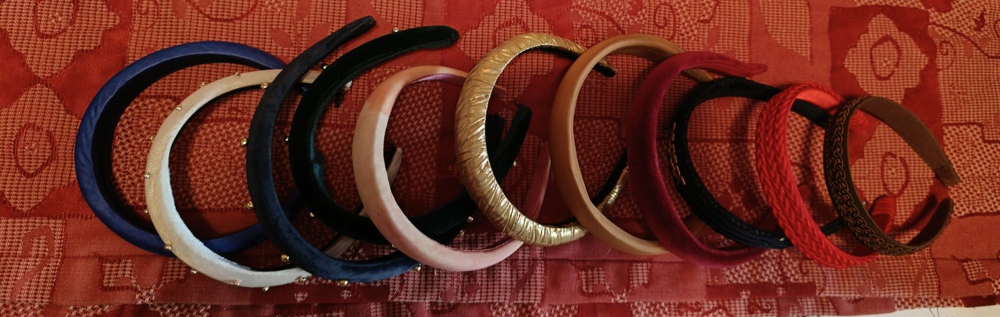 Acessórios de cabelo ( bandoletes e laços)