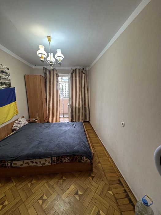 Продам 3-к квартиру, 7/9 эт, на ул. Краснова/Толбухина (922-503)