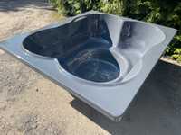 Wkład wanna do jacuzzi PRODUCENT