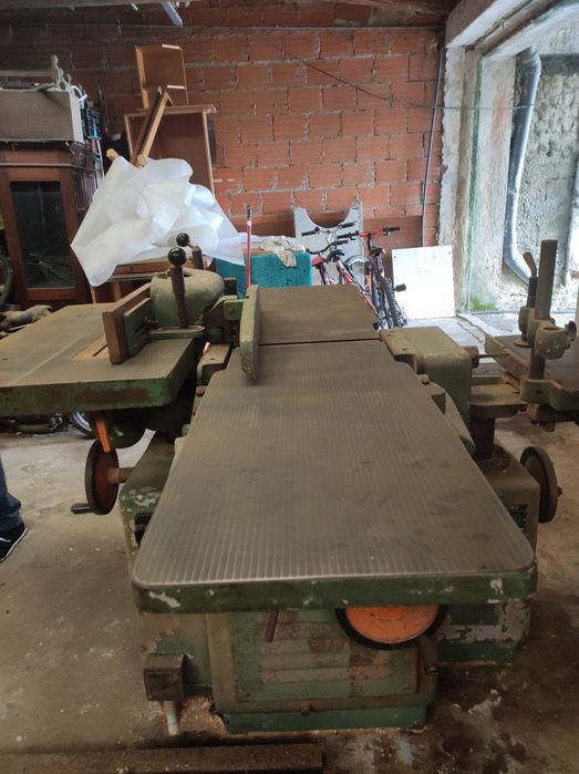 Máquina de carpintaria