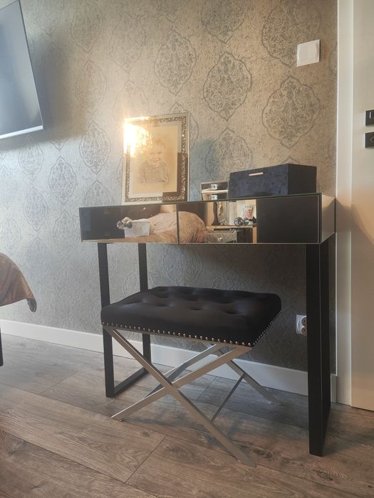 Lustrzana Konsola biurko toaletka Glamour