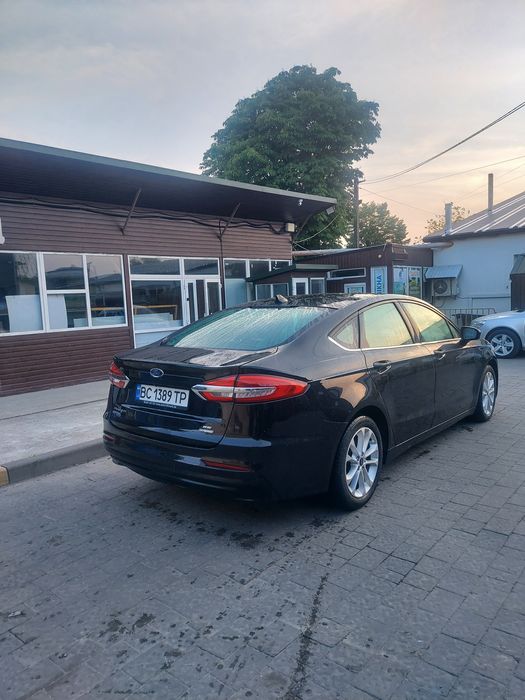 Оренда авто Форд Фьюжн