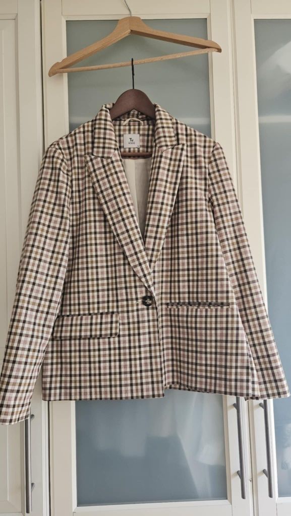 Marynarka w kratę oversize