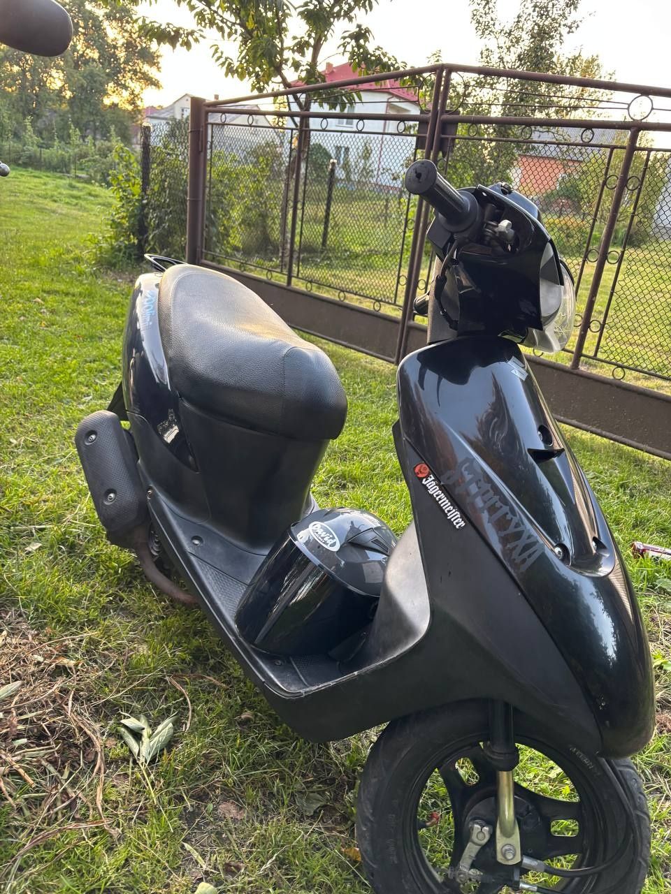 Suzuki let's 2 new