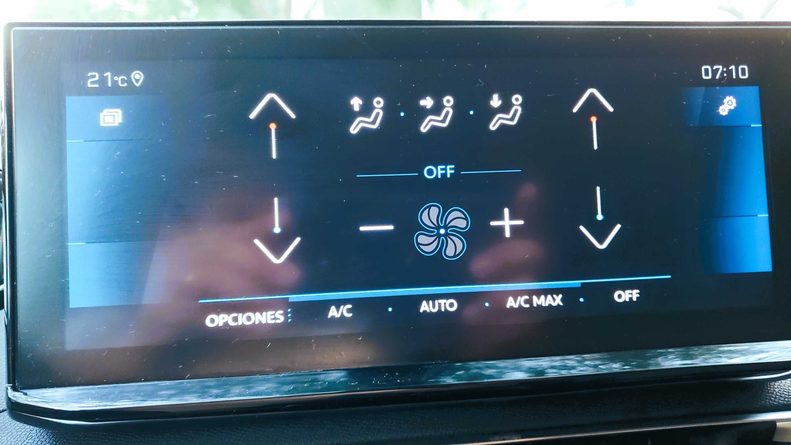 Peugeot 5008 • 7Lugares • Gasóleo • Caixa Manual • Portimão • ano 2021