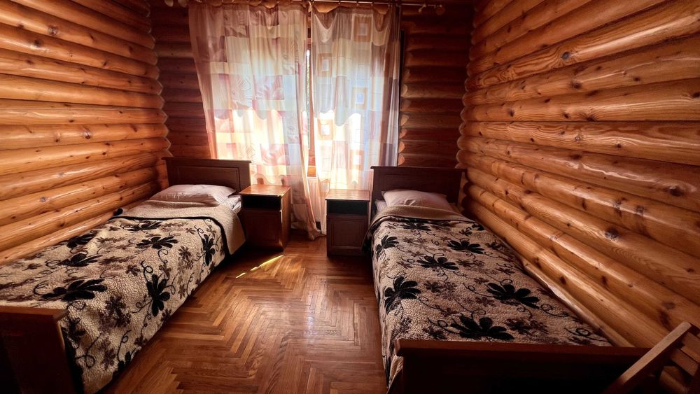 Пропонуємо затишний екологічний котедж у мальовничій Східниці! Гори