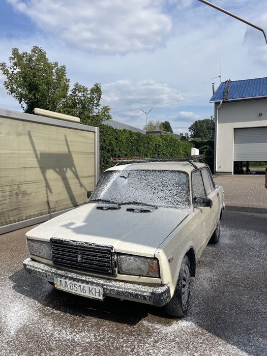 Ваз 2105 на полном боевом ходу