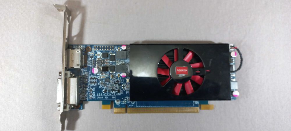Видеокарта Radeon HD 7500 1Gb, 128 bit, DDR5