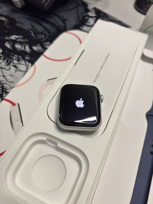 Apple Watch SE 2 (2024) GPS 44mm Silver