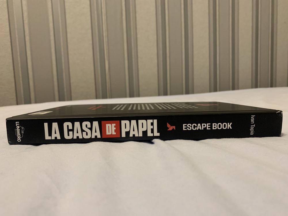 La casa de papel. Escape book. Книга «Бубажный дом»