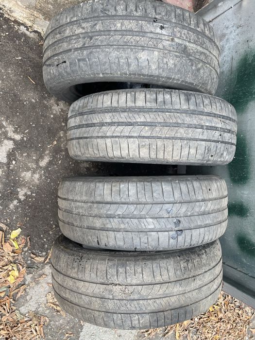 Резина зимняя и летняя 205/55 r16 Michelin