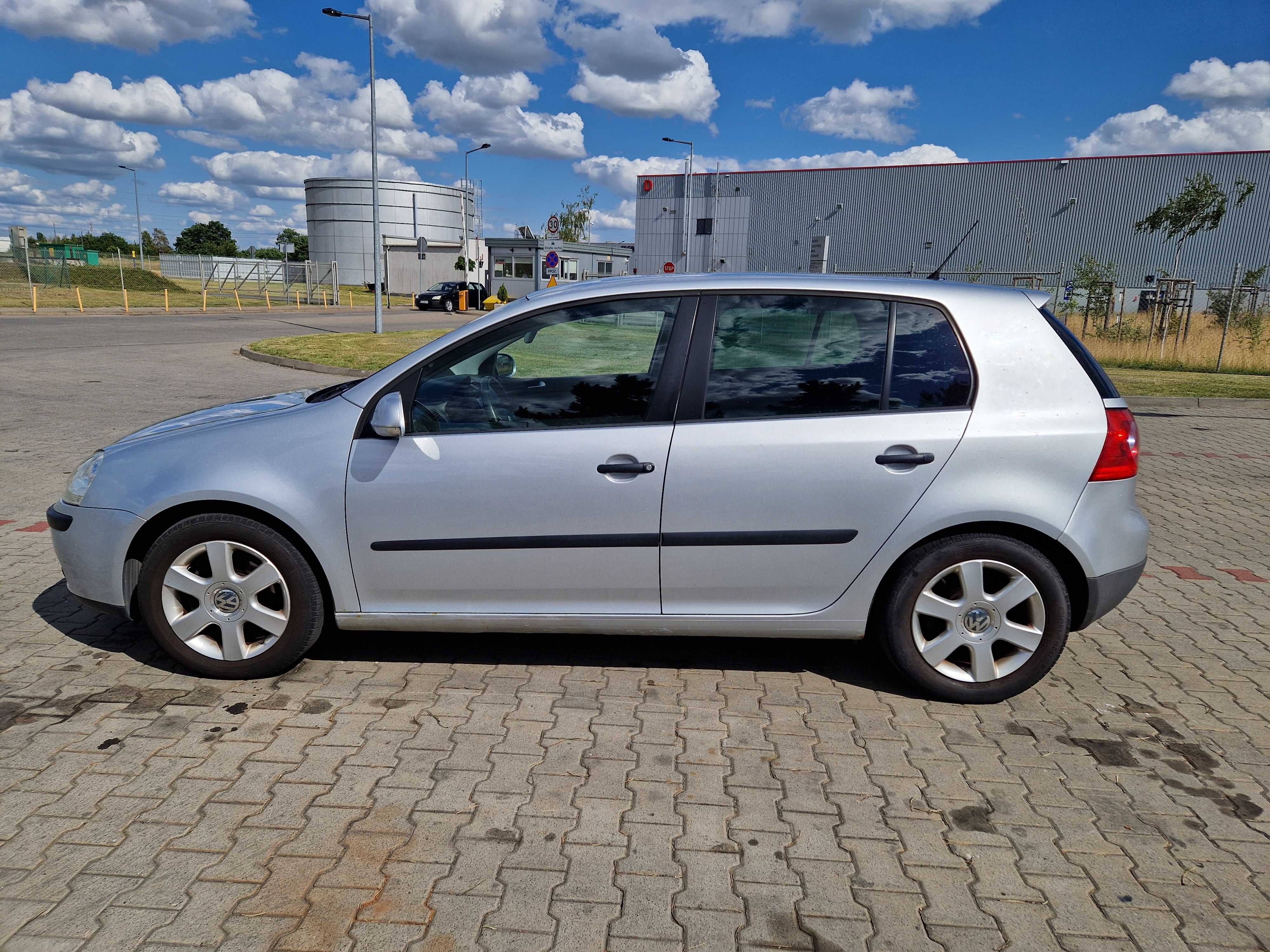 VW Golf 1.6 MPI 102KM Warto!