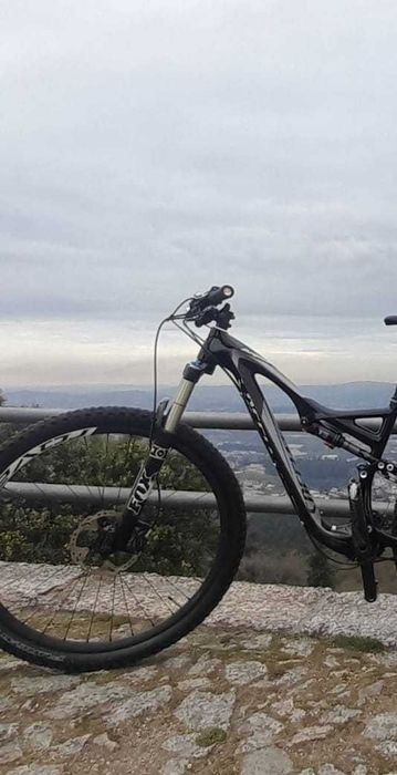 Specialized FSR em Carbono 29 er M