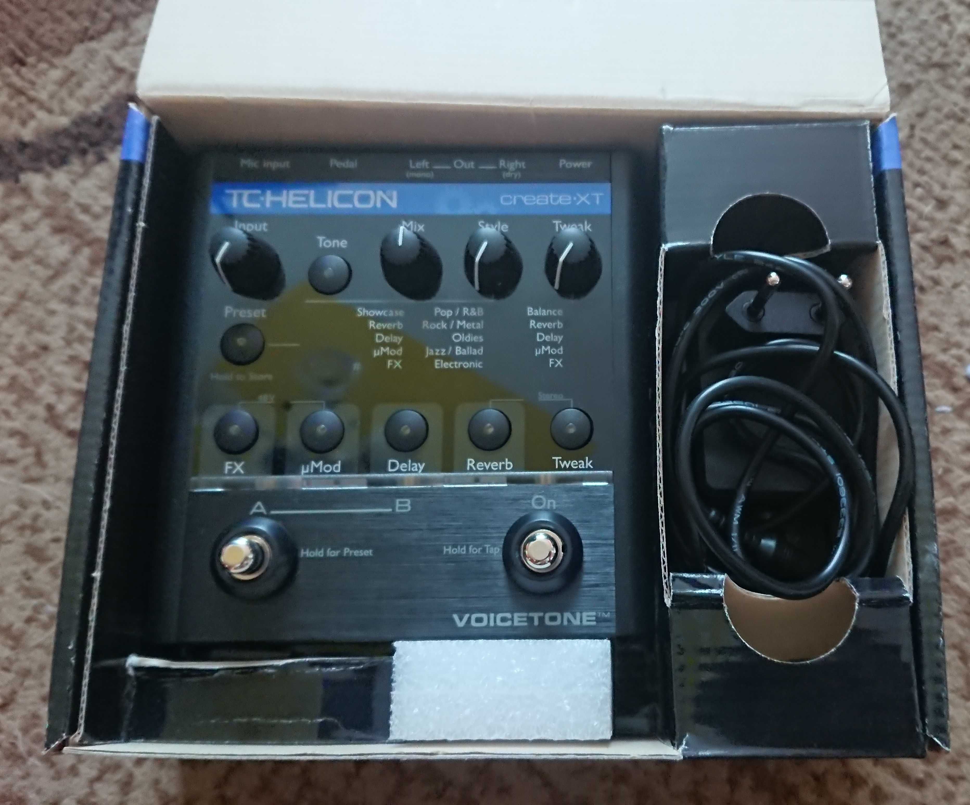 TC Helicon VoiceTone-Create-XT - procesor wokalowy Mikrofonowy DJ