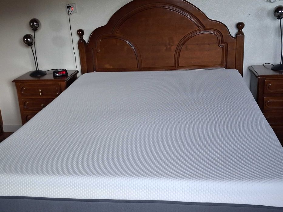 Quarto de casal em castanho