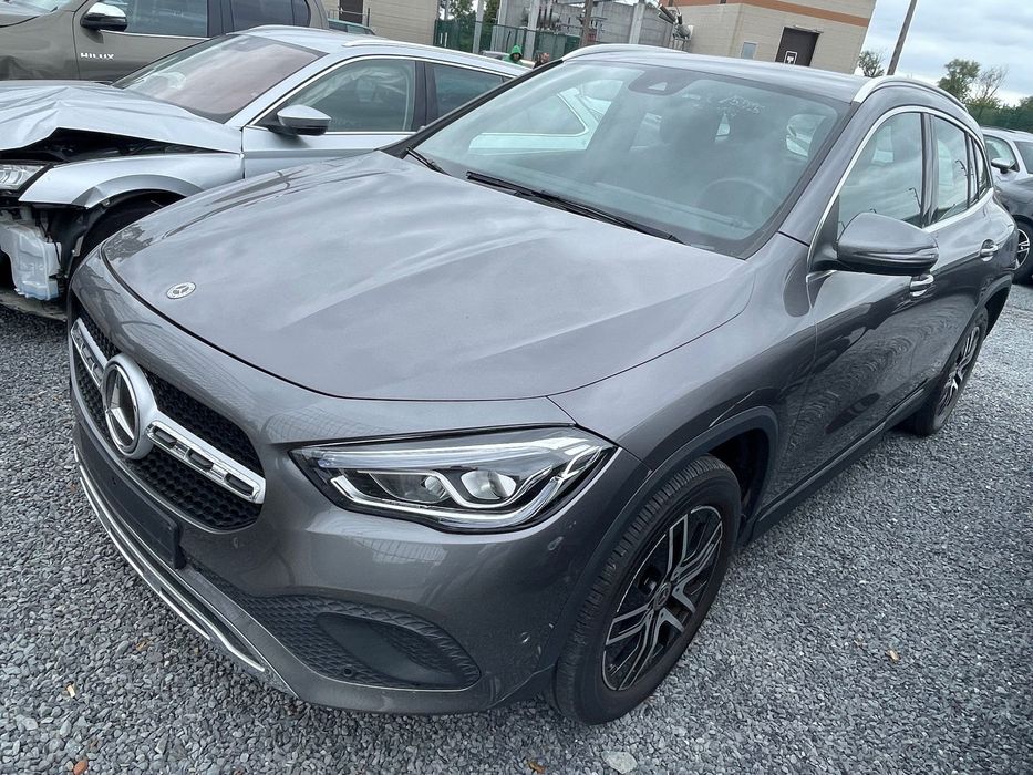 Mercedes-Benz GLA uszkodzony