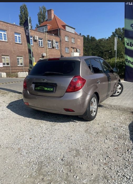 Kia Cee'd 1.6b//LPG// 121 KM// oszczędny// klima// opłaty// zamiana